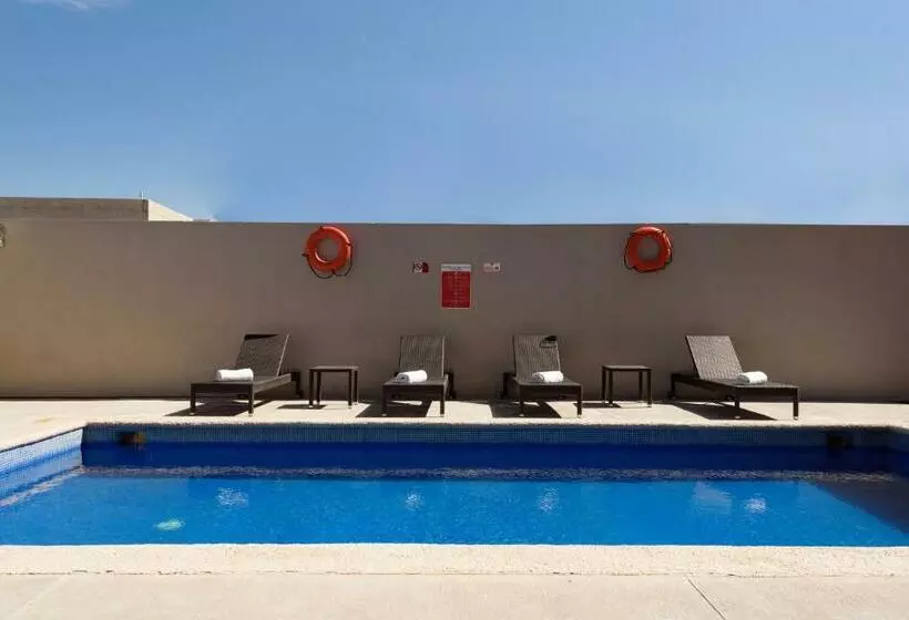 Extended Suites Ciudad Del Carmen Aeropuerto