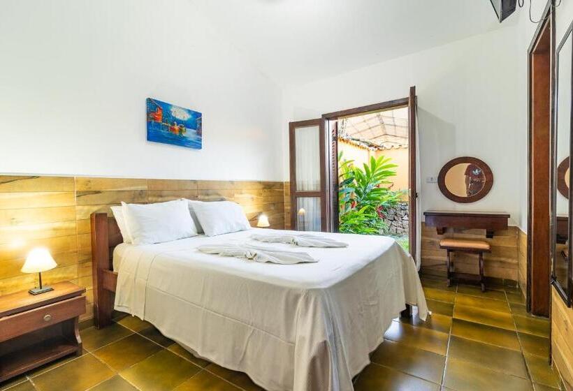 簡易ホテル Pousada Casa Amarela