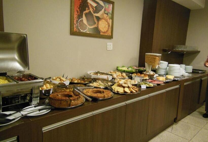 בית מלון כפרי Alfa Plaza