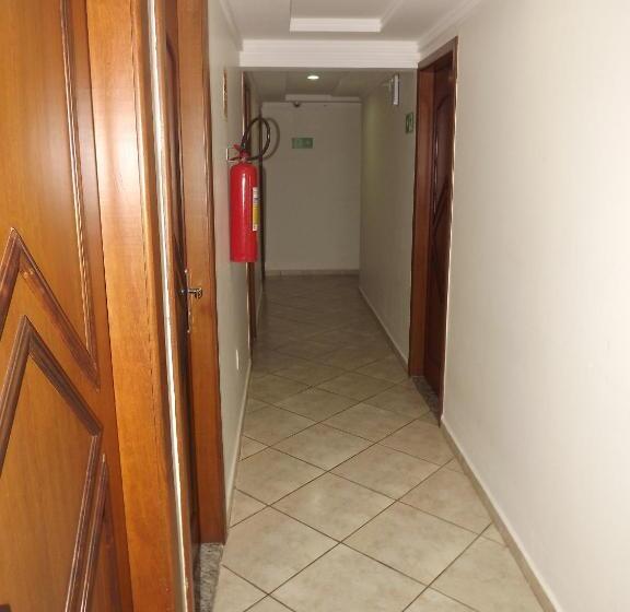 בית מלון כפרי Alfa Plaza