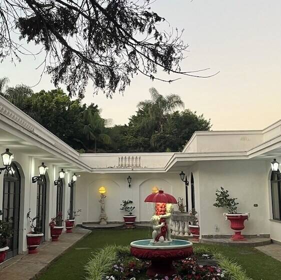 Отель Biazi Paradise