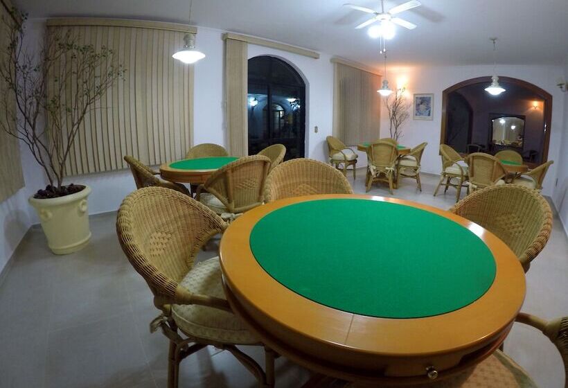 Отель Biazi Paradise