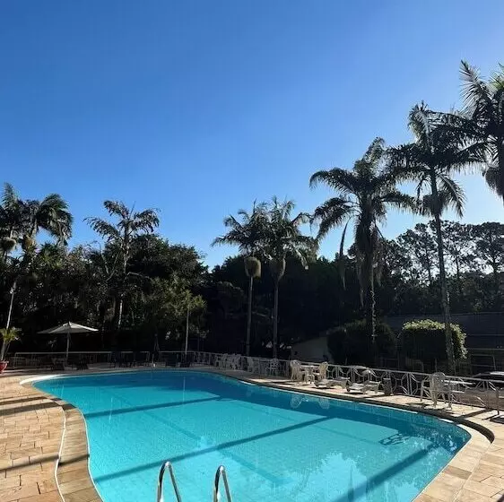Hotelli Biazi Paradise