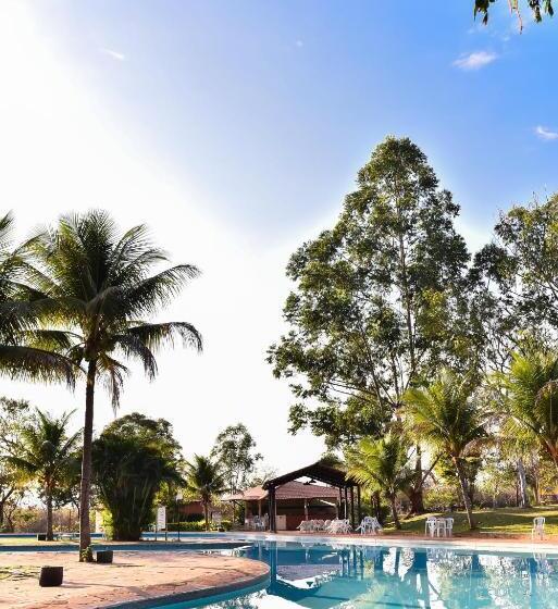 هتل Fazenda Bonjuá