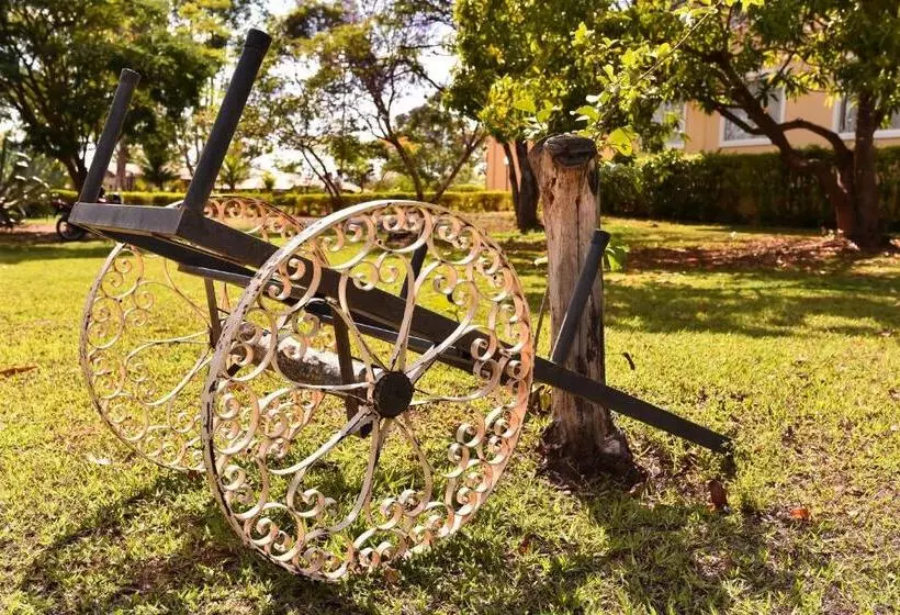 ホテル Fazenda Bonjuá