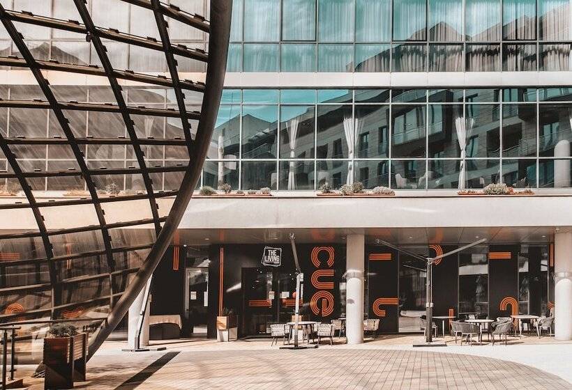 هتل Crowne Plaza Podgorica, An Ihg