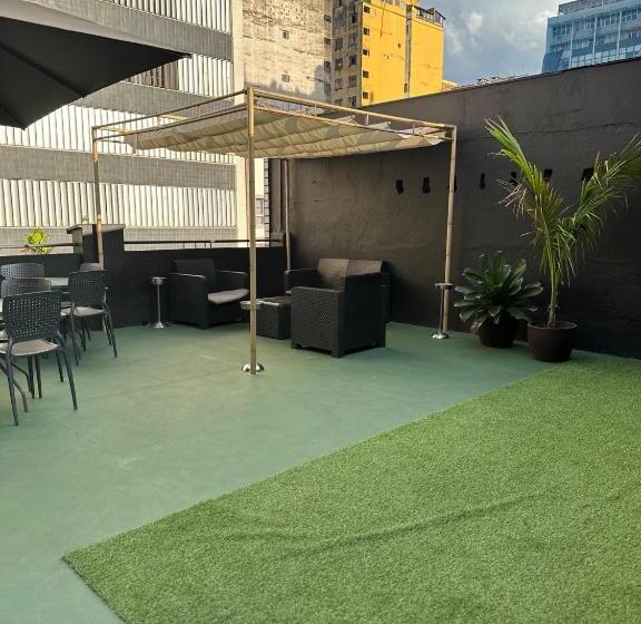 בית מלון כפרי Gontijo Belo Horizonte   Próximo A Rodoviária E Praça Sete