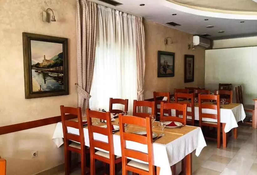 هتل Villa Royal