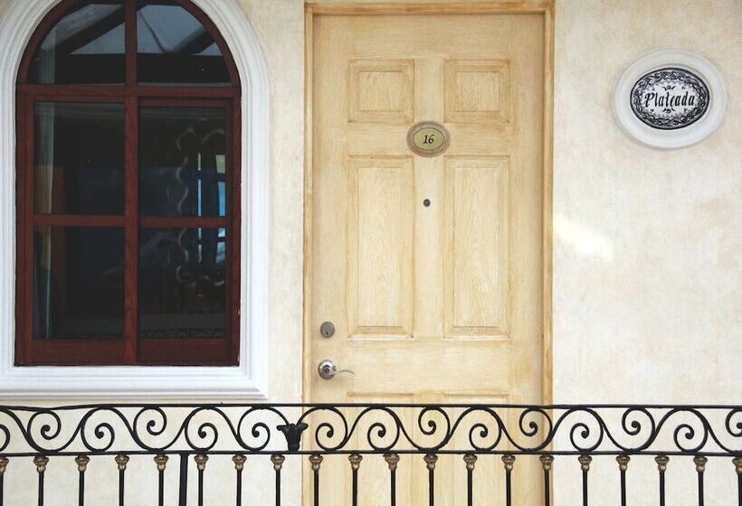 فندق Villahernan