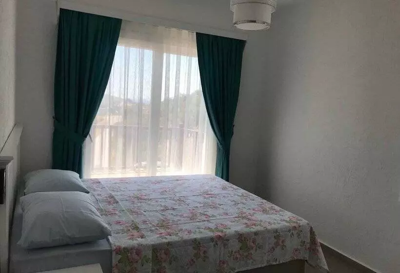 Ibak Sunny Houses