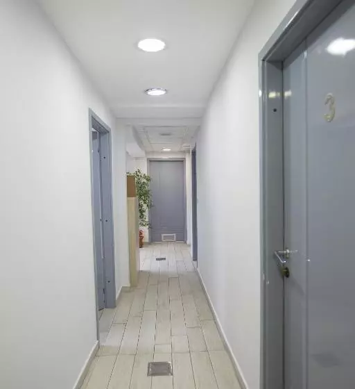 تختخواب و صبحانه 7 Hills Rooms
