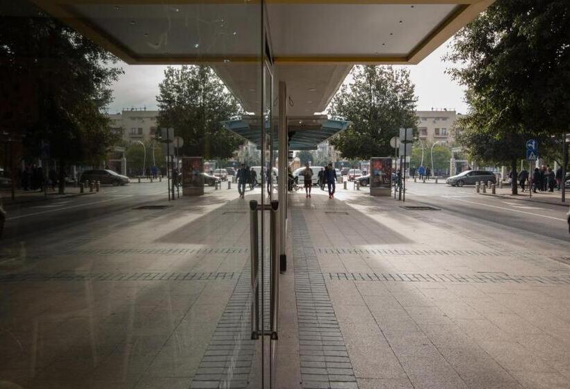 تختخواب و صبحانه 7 Hills Rooms