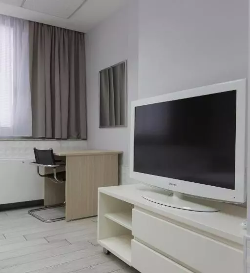 تختخواب و صبحانه 7 Hills Rooms