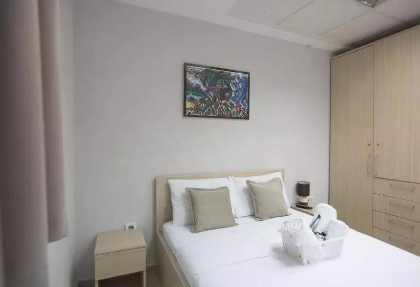 تختخواب و صبحانه 7 Hills Rooms