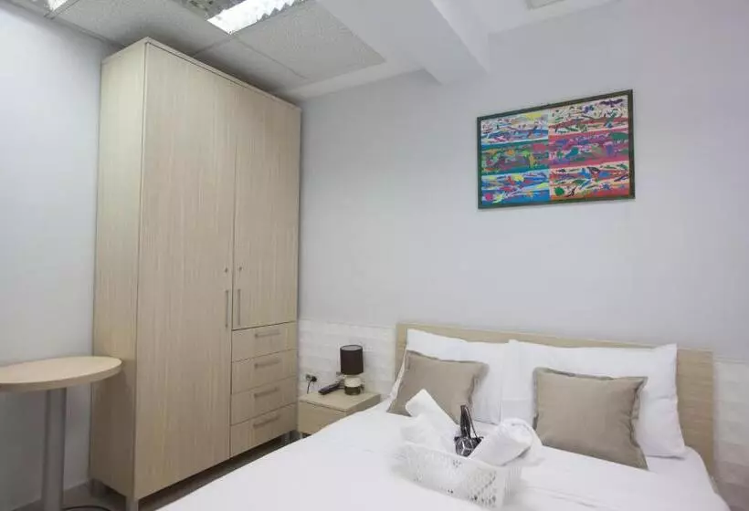 تختخواب و صبحانه 7 Hills Rooms