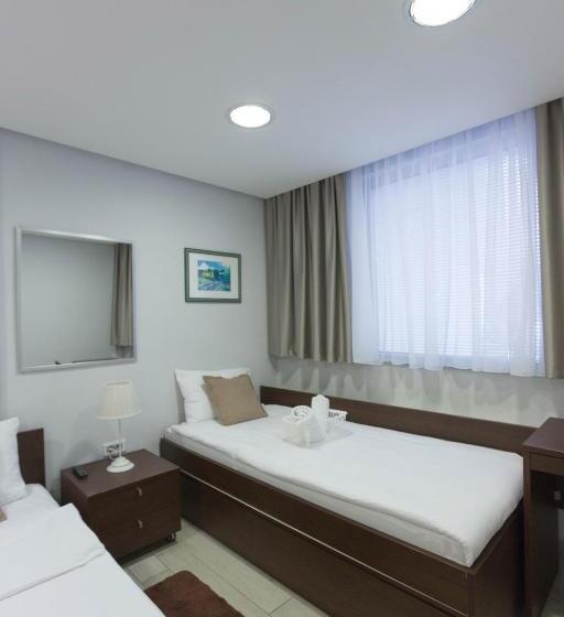 تختخواب و صبحانه 7 Hills Rooms