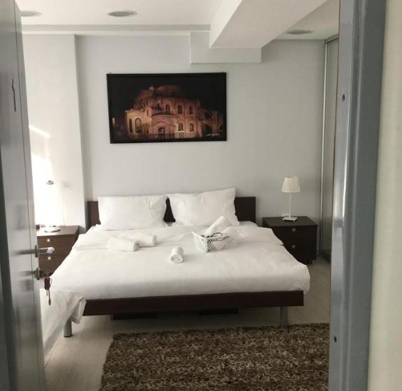 تختخواب و صبحانه 7 Hills Rooms