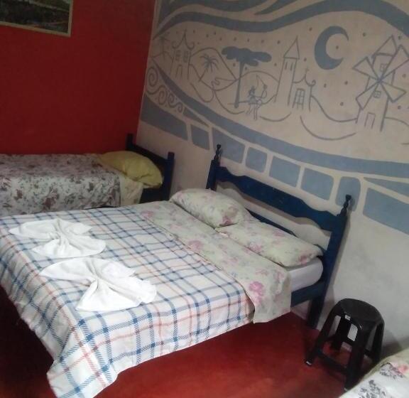 تختخواب و صبحانه Hospedaria Cosanostra