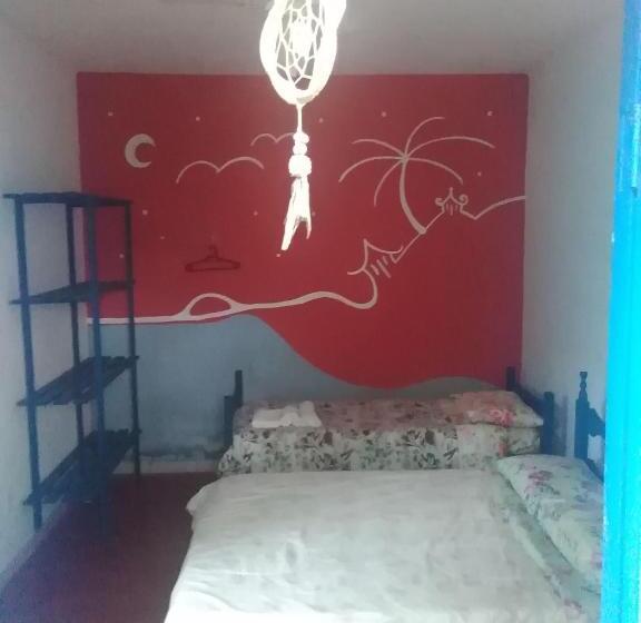 تختخواب و صبحانه Hospedaria Cosanostra