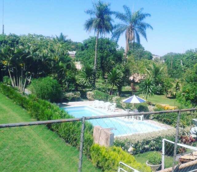 تختخواب و صبحانه Pousada Villa Glamour