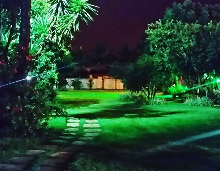 تختخواب و صبحانه Pousada Villa Glamour