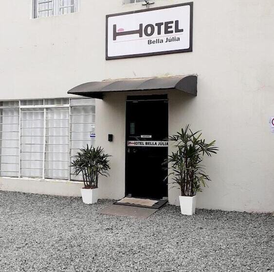 هتل Bella Júlia