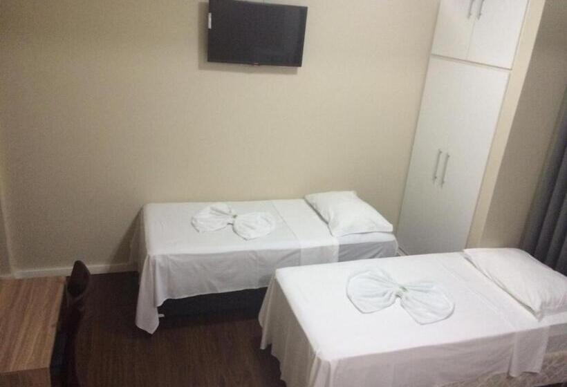 ホテル Cristal Park