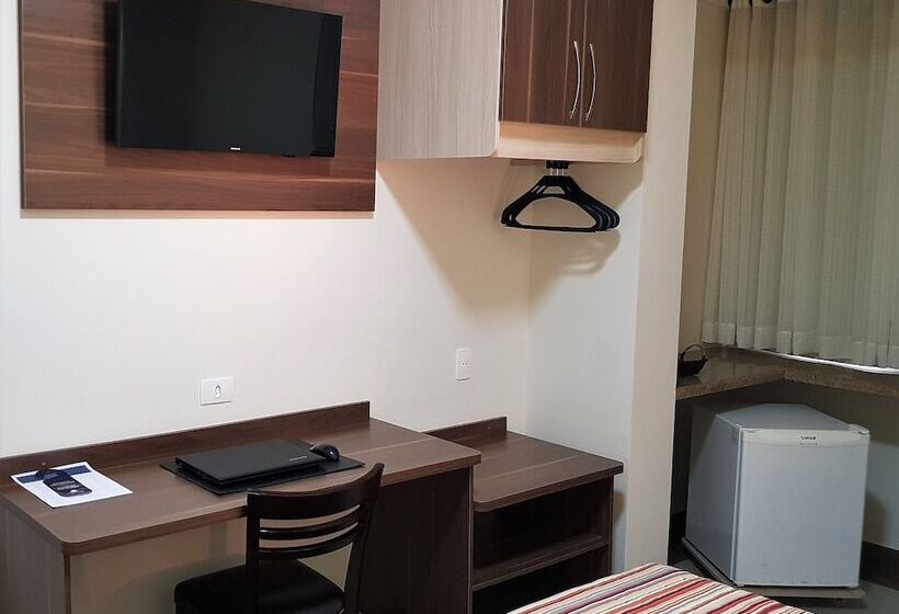 ホテル Cristal Rio Claro