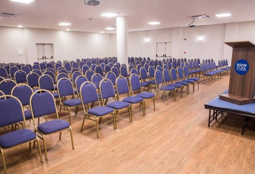 Gran Park Hotel E Convenções