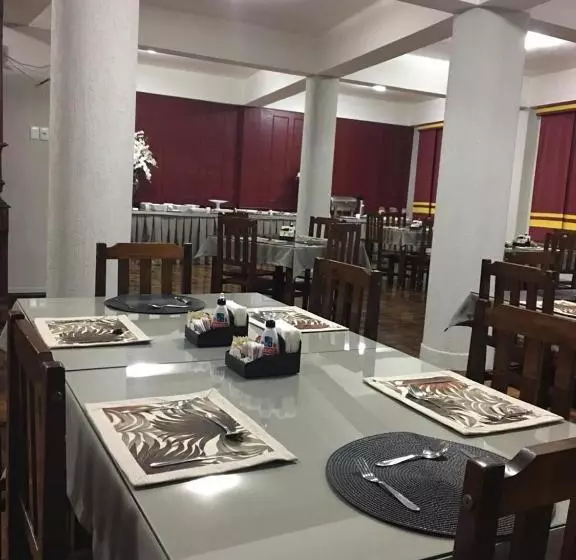 Hotelli Hanna Palace
