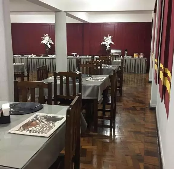 Hotelli Hanna Palace