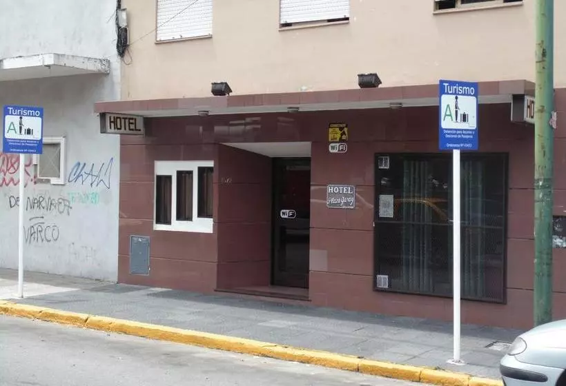 هتل Plaza Garay