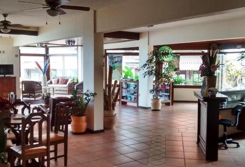 هتل Pontal Das Rochas