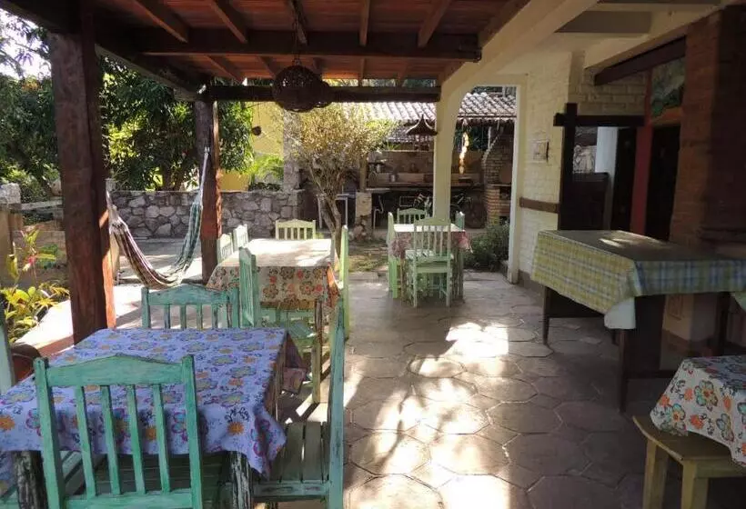 Aamiaismajoitus (B&B) Canto Verde Pousada