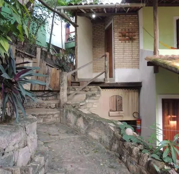 Aamiaismajoitus (B&B) Canto Verde Pousada