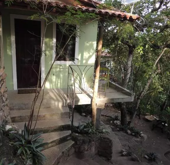 Aamiaismajoitus (B&B) Canto Verde Pousada
