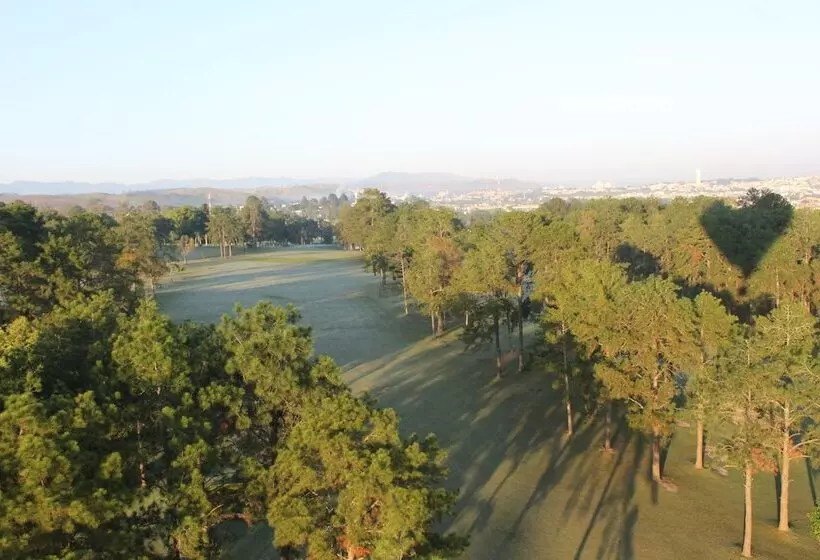 ホテル Resort E Golfe Clube Dos 500