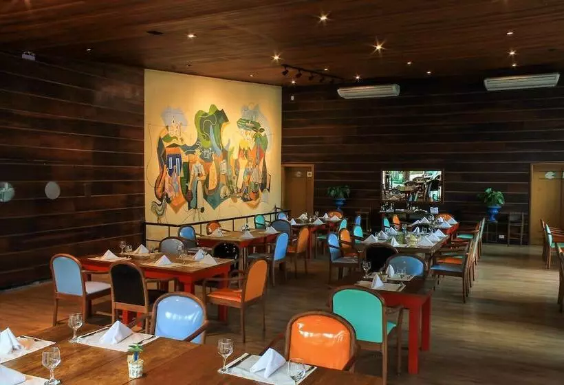 ホテル Resort E Golfe Clube Dos 500