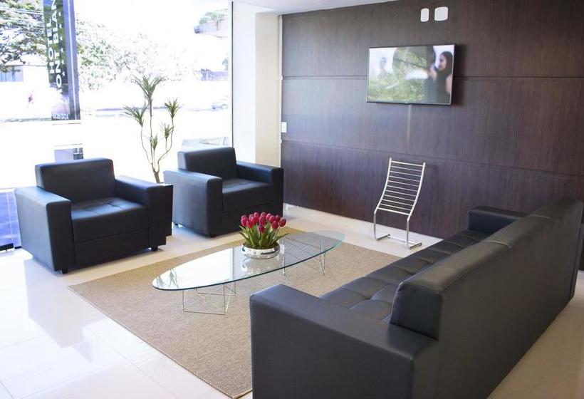 ホテル Mont Blanc