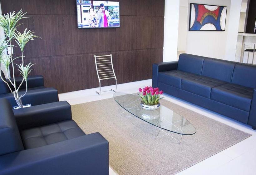 ホテル Mont Blanc