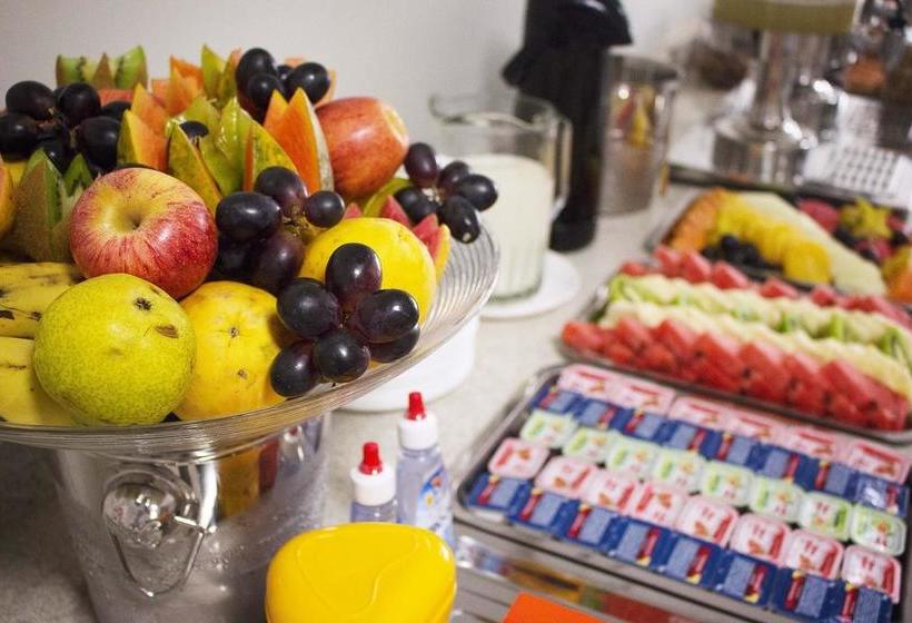 ホテル Mont Blanc