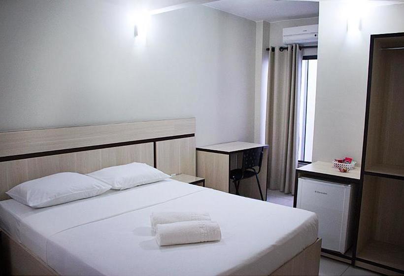 ホテル Mont Blanc