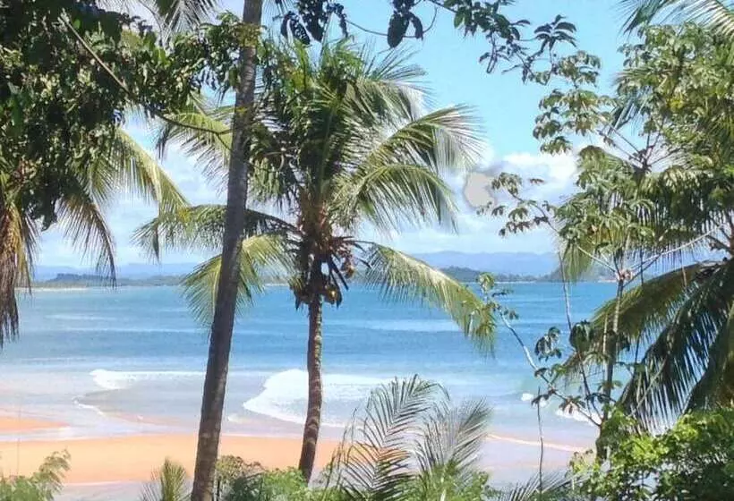 هتل Nirvana Beach