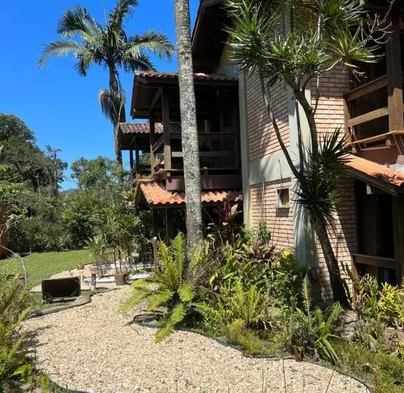 هتل Pousada Village Pachamama