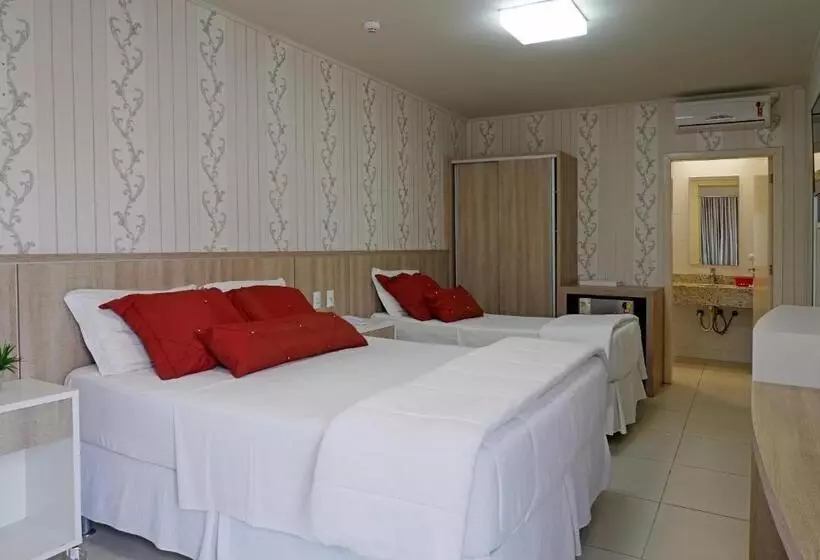 هتل Pousada Quinta Da Baleeira