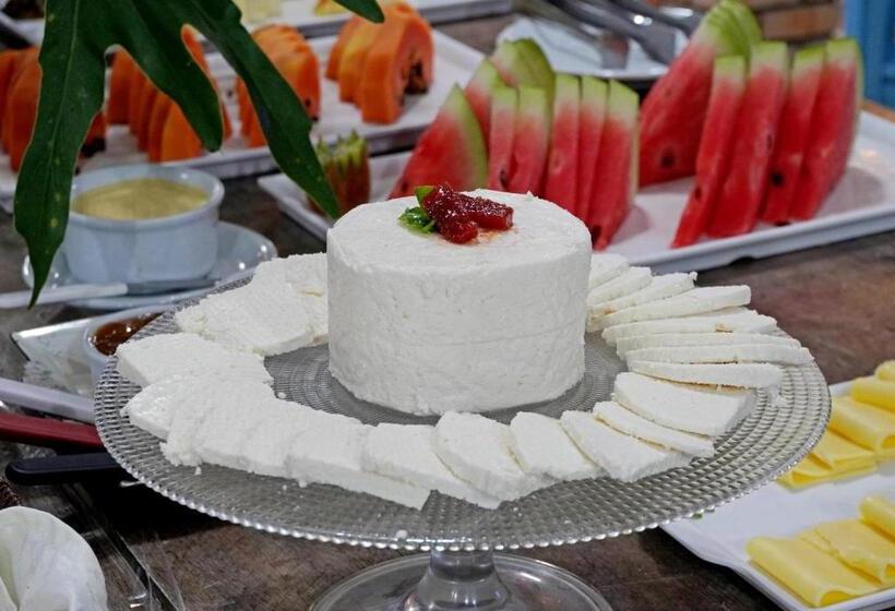 فندق Pousada Quinta Da Baleeira Mais Parque Terra Atlântica