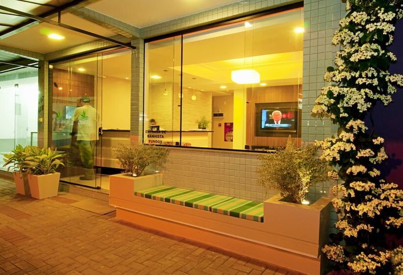 ホテル Pousada Villa Atlantica