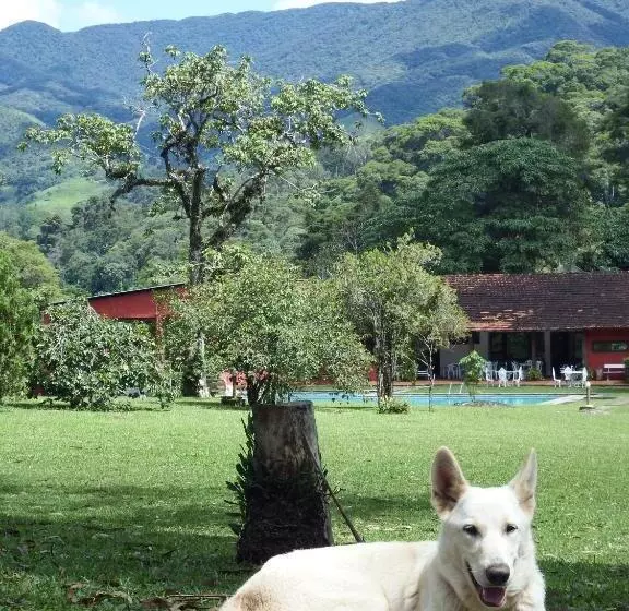 ホテル Refazenda