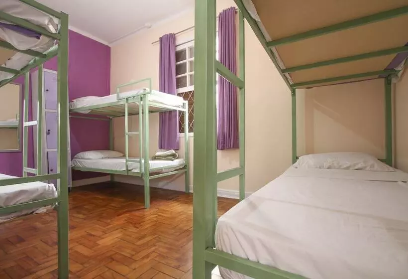 Hotelli Santos Hostel