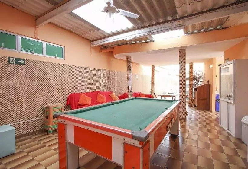Hotelli Santos Hostel